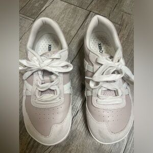 Xero Kelso Women's Size 6.5 Barefoot Running Minimalist Shoes Pink Leather
